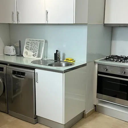 Amazing Apolonia דירה *